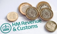 Tax return DEADLINE: Millions urged to act in next few days to avoid £100 fine